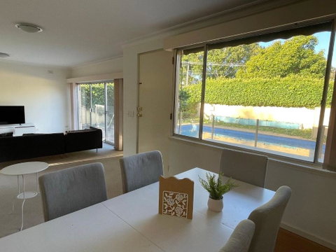 Home In Brighton - Hotel NSW 1