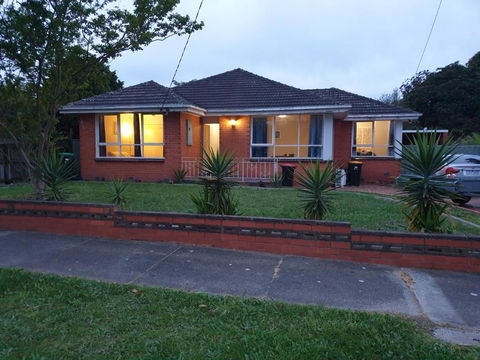 Homestay Near Dandenong Plaza - Hotel NSW 0