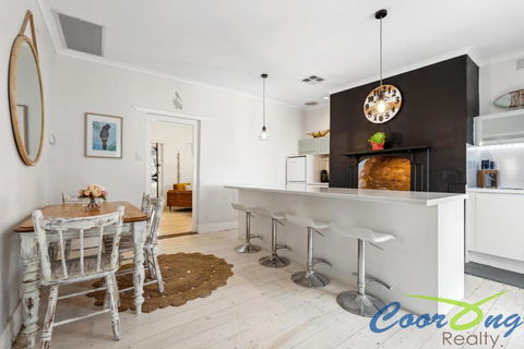Hyde Cottage - Hotel NSW 3