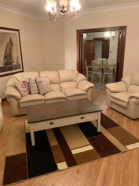 Adelaide's Holiday Home - Hotel NSW 1