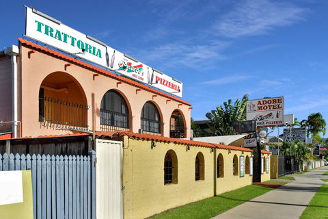 Adobe Motel - Hotel NSW 0