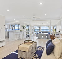 Adrift Retreat - St Georges Basin Waterfront Home - Hotel NSW