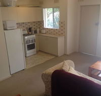 Affordable comfortable Inglewood apartmentPool - Hotel NSW