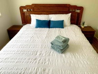 Book Truganina Accommodation Vacations Hotel NSW Hotel NSW