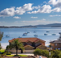 Aislinn' 3/273 Corrie Parade - air con water views BBQ - Hotel NSW