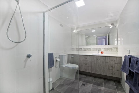 Akuna 20, 6 Joffre Street - Hotel NSW 1
