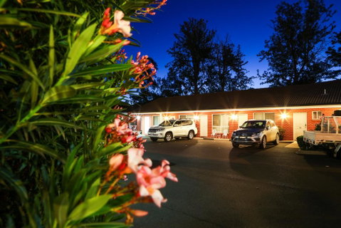 Akuna Motor Inn And Apartments - Hotel NSW 0