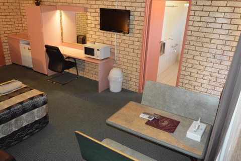 Alamo Motor Inn - Hotel NSW 2
