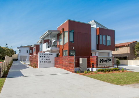 Albany Waves - Hotel NSW 1