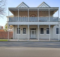 Albury Suites - Waterstreet - Hotel NSW