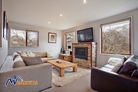 Alyeska - Hotel NSW 1