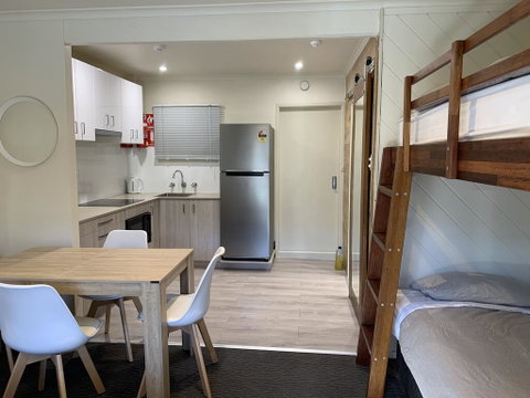 Aneeki Ski Lodge - Hotel NSW 3