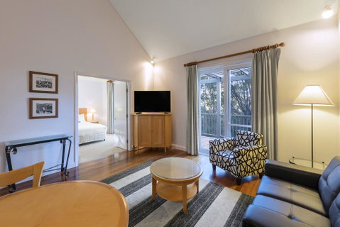 Apartments @ 15 Thompsons - Hotel NSW 0