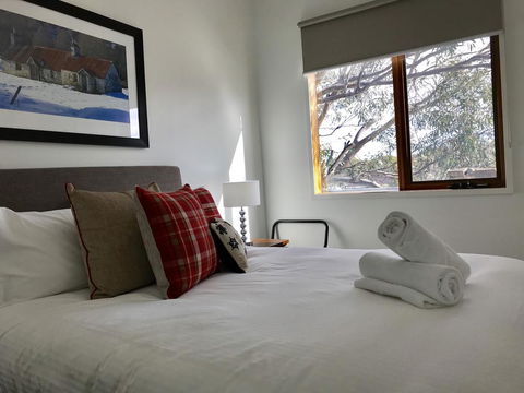 Apres - Hotel NSW 3