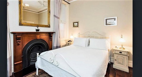 Arundels Boutique Accommodation - Hotel NSW 2