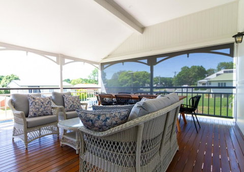 Luxury Grand Escapes Queenslander In Ipswich - Hotel NSW 3
