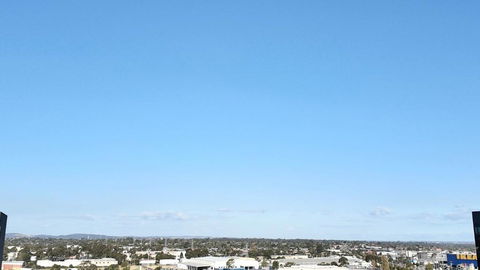 M-city Apartment - Executive Twin King Ensuites - Fully Equipped - Free Parking, Fast Wifi, Smart TV, Netflix, Complementary Drinks & Amenities - M-city Shopping Centre Clayton 3168 - Hotel NSW 1