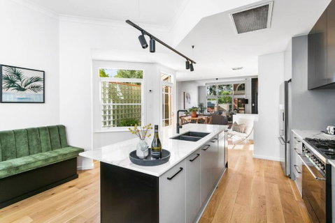 MANHATTAN STYLE 3 STORY LUXURY IN ST PETERS - Hotel NSW 0
