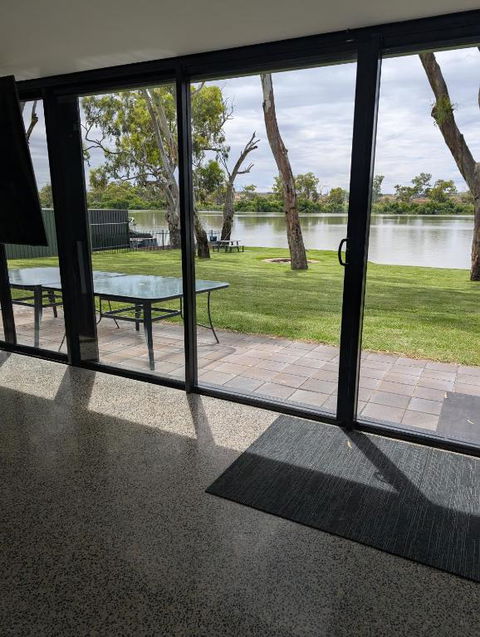 Mannum River Rentals - Hotel NSW 2