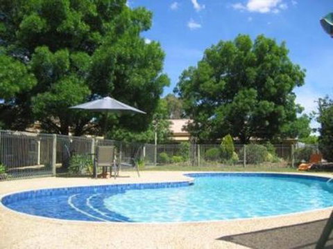 Mansfield Valley Motor Inn - Hotel NSW 2