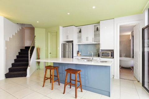 Merlot Verdelho Townhouses - Hotel NSW 2