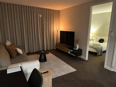 Modern Griffith Apartment - Hotel NSW 3