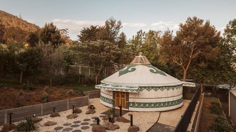 Mongolian Crafted Yurt With Private Spa And Spectacular Views - Hotel NSW 0