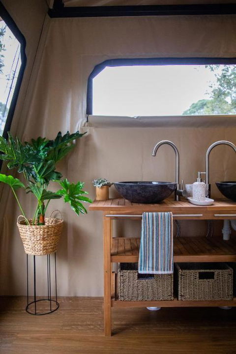 Moogie Glamp - Hotel NSW 3