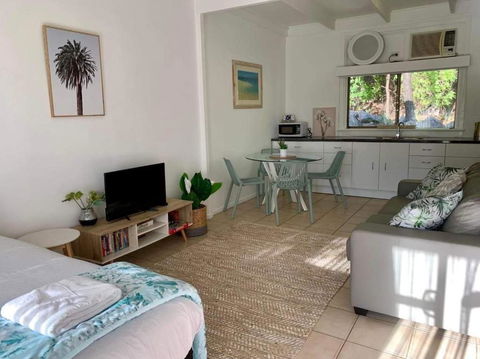 Nature Retreat On Mandalay - Hotel NSW 3