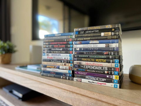 Nautical Stylish Ground Level 1 Bedroom Unit - Hotel NSW 1