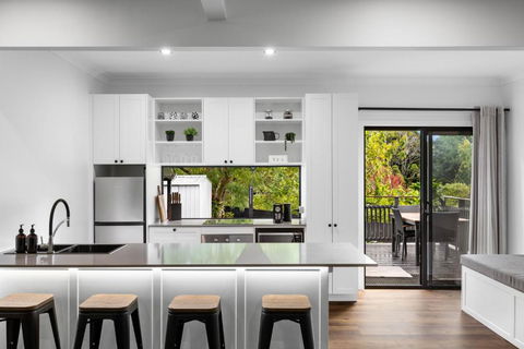 New Modern 2 Bedroom Mountain Retreat Escape - Hotel NSW 1