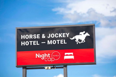 Nightcap At Horse & Jockey Hotel Warwick - Hotel NSW 2