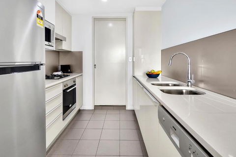 North Sydney Large Two Bedroom MIL2302 - Hotel NSW 3