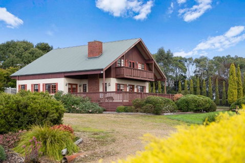 Northway Downs Estate Vineyard - Hotel NSW 1