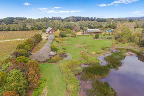 Northway Downs Estate Vineyard - Hotel NSW 2