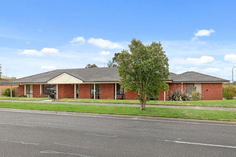 Oasis Springs - Hotel NSW 0