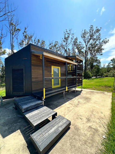 Ocean Breeze Tiny House - Ocean And Lake View - Hotel NSW 1