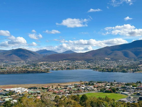 Oceanview Chic Villa 20 Min To CBD - Hotel NSW 3