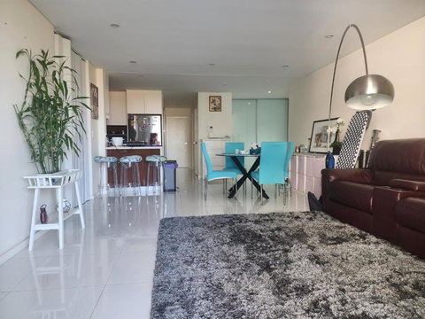 Parramatta Shared Apartment - Hotel NSW 3