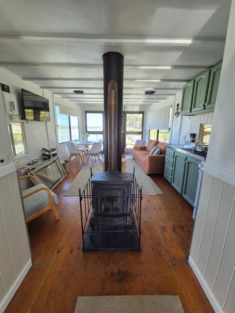 Paddle Wheeler Lilian - Hotel NSW 2