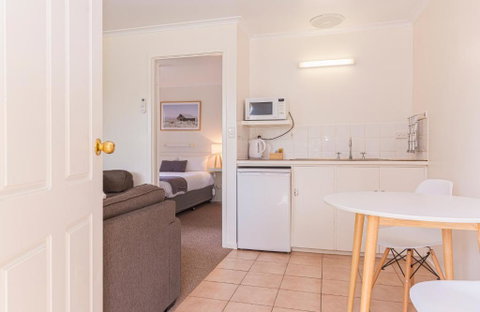 Penola Coonawarra Caravan Park - Hotel NSW 3