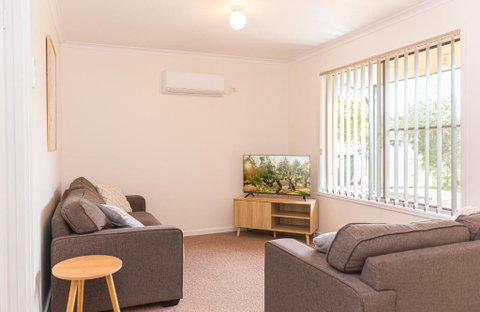 Penola Coonawarra Caravan Park - Hotel NSW 2