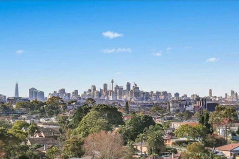 Penthouse In Rockdale CBD - Hotel NSW 1