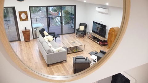 PIECE OF PARADISE, Huge 4 Bedroom Haven - Hotel NSW 2
