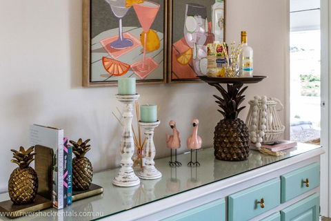 Pina Colada Shack-40 Marina Way - Hotel NSW 0