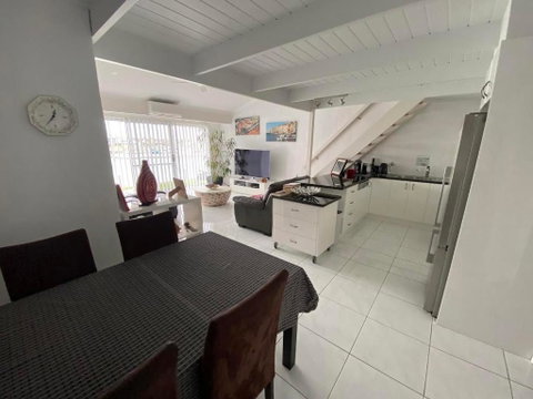 Port Lincoln Marina Waterfront Apartment - Hotel NSW 2