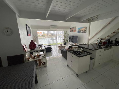 Port Lincoln Marina Waterfront Apartment - Hotel NSW 3