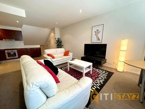 Pretty Penthouse - Close To ANU - Hotel NSW 0
