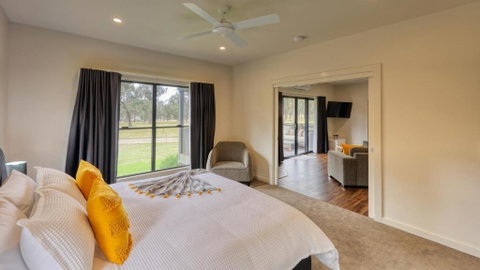 Quaffers On Storm King - Hotel NSW 1
