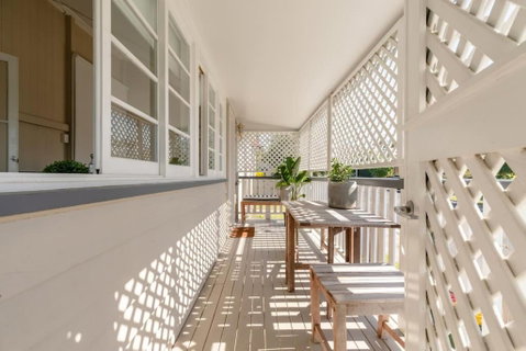 Quaint & Cosy 1 Bedroom Apartment In Queenslander. - Hotel NSW 0